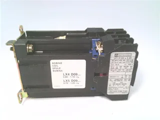 Schneider Electric LP1-D123JA65 — Contactors (image 4)