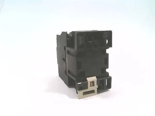 Schneider Electric LC1D12004E7 — Contactors (image 3)