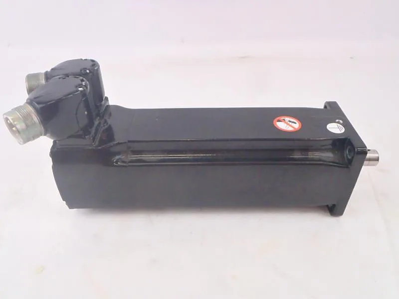 Schneider Electric SH30703P11A2122 — Servo Motors (image 2)