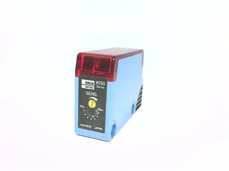 SICK WL250-N430 — Photoelectric Sensors (image 3)