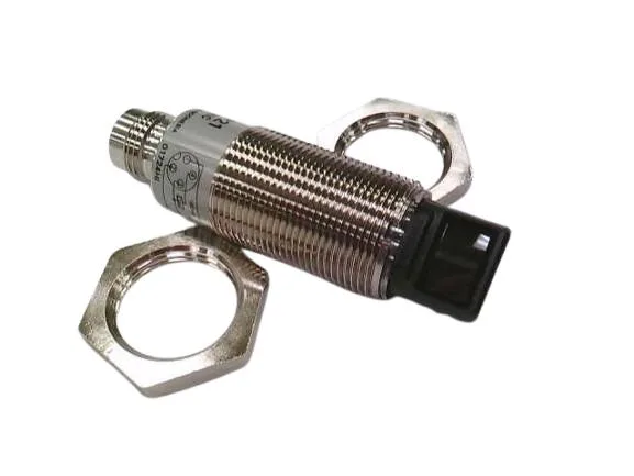 Omron E3RB-RP21 — Photoelectric Sensors (image 4)