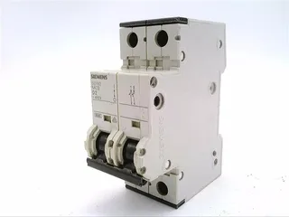 Siemens 5SY6202-8