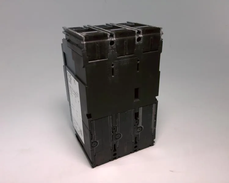Siemens 3VA1112-3EF36-0AA0 — Molded Case Circuit Breakers (MCCB) (image 2)