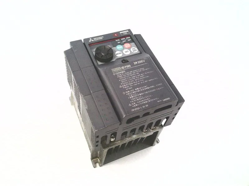Mitsubishi Electric FR-D720-1.5K-NA — AC Drive (VFD) 240V