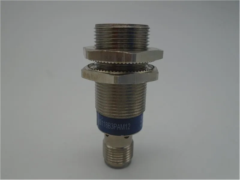 Schneider Electric XS118B3PAM12 — Proximity Sensors (image 2)