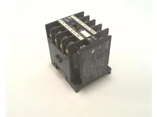 Fuji Electric 1JC0A0M10 — Contactors (image 3)