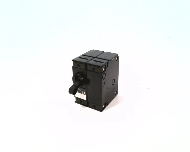 Fuji Electric CP32EM/5 — Miniature Circuit Breakers (MCB) (image 2)