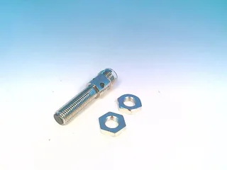 Omron E2A-M08KS02-M1-B2 — Proximity Sensors (image 2)