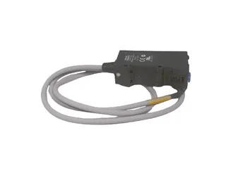 Festo SDE3-D2S-B-HQ4-2P-K — Pressure Sensors (image 2)