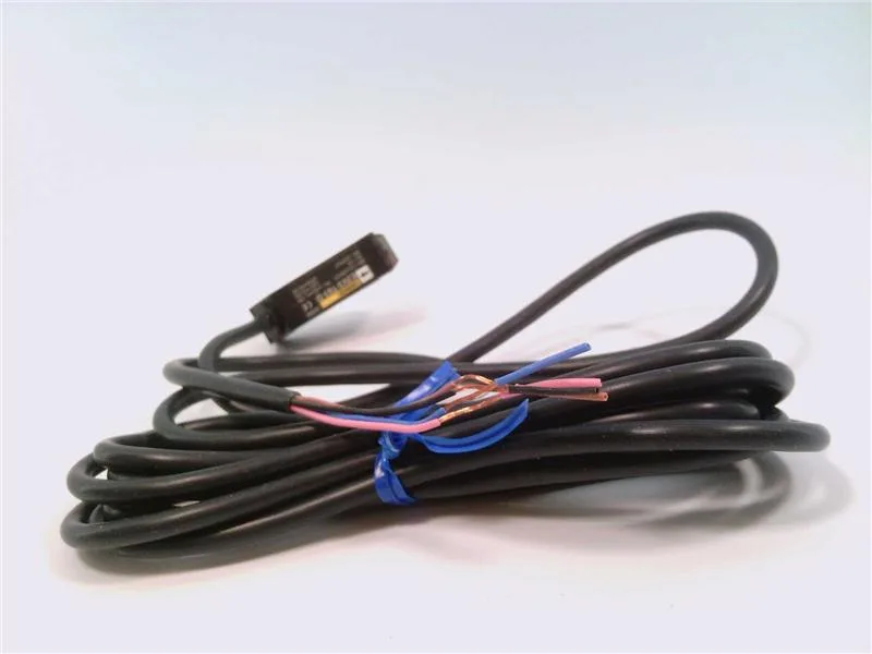Omron E3V3-T61-D — Photoelectric Sensors (image 2)