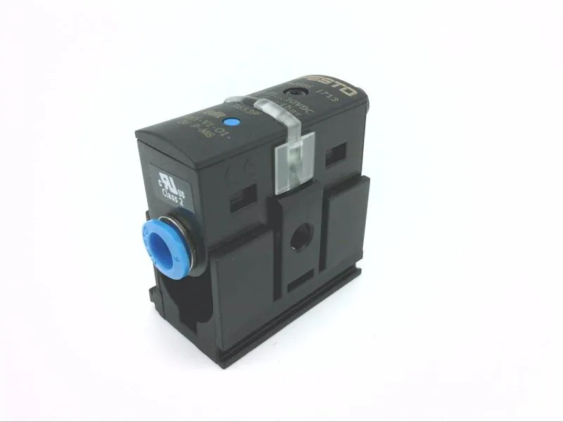 Festo SDE5-V1-O1-Q6-P-M8 — Differential Pressure Transmitters (image 2)
