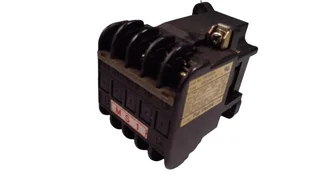 Fuji Electric 1RC0B0-100/100-60 — Contactors