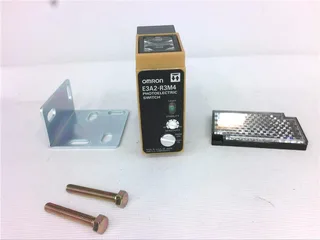 Omron E3A2-R3M4