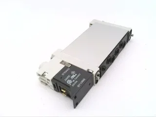 Festo VUVG-B10-M52-RZT-F-1P3 — Solenoid & Directional Valves (image 2)