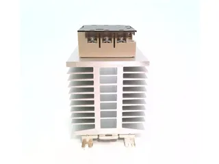 Omron G3PE-545B-3N DC12-24 — Solid State Relays (image 5)