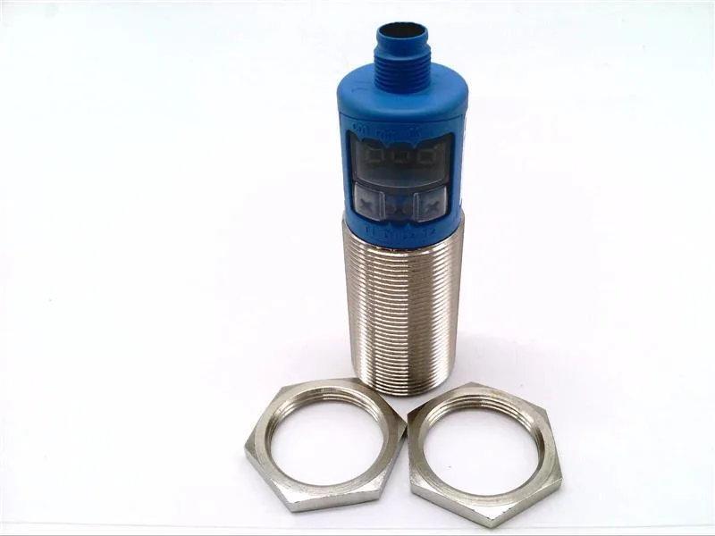 SICK UM30-213118 — Proximity Sensors (image 3)