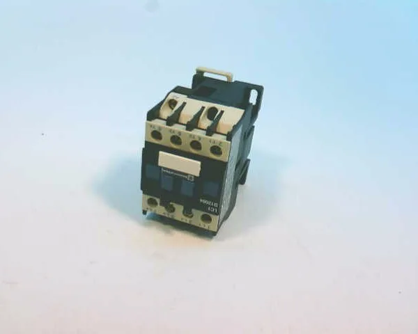 Schneider Electric LC1D12004B7 — Contactors (image 3)