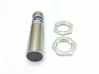 Schneider Electric XS112B3NAM12 — Proximity Sensors (image 2)