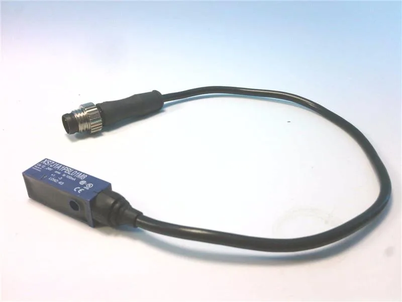 Schneider Electric XS7J1A1PBL01M8 — Proximity Sensors (image 3)