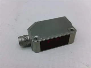 Omron E3ZM-D67