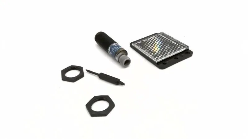 Schneider Electric XU9-B18PP340D — Photoelectric Sensors (image 2)