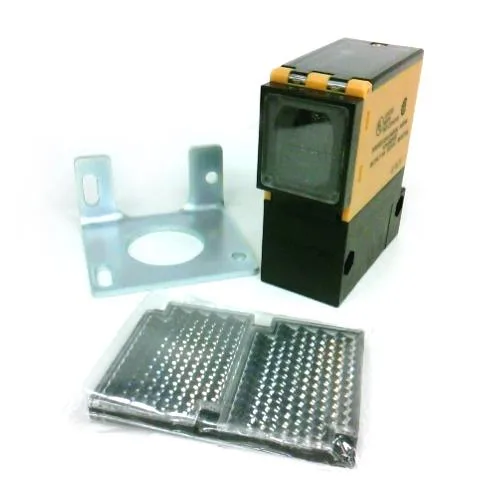 Omron E3B2-R7M4-US — Photoelectric Sensors