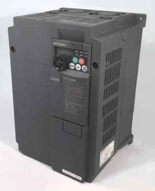 Mitsubishi Electric FR-E720-.75K — AC Drives (VFD) (image 2)