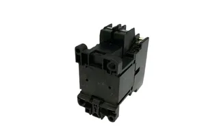 Fuji Electric 4NC0A0A10 — Contactors (image 2)