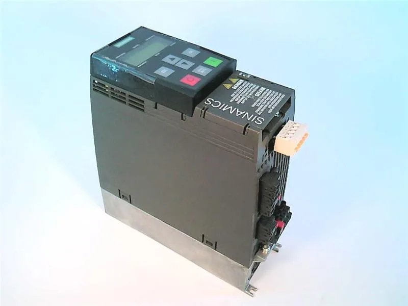 Siemens 6SL3210-1KE11-8UB0 — AC Drive (VFD) 480V (image 2)