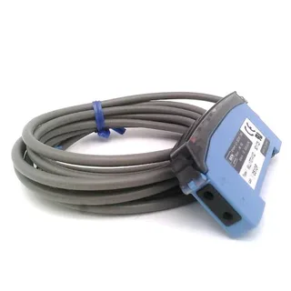 SICK WLL170T-N132 — Photoelectric Sensors