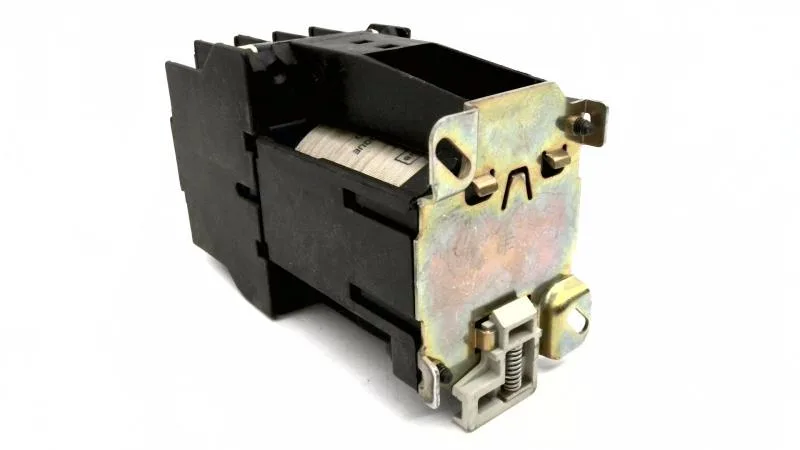 Schneider Electric LP1D3210BD — Contactors (image 2)