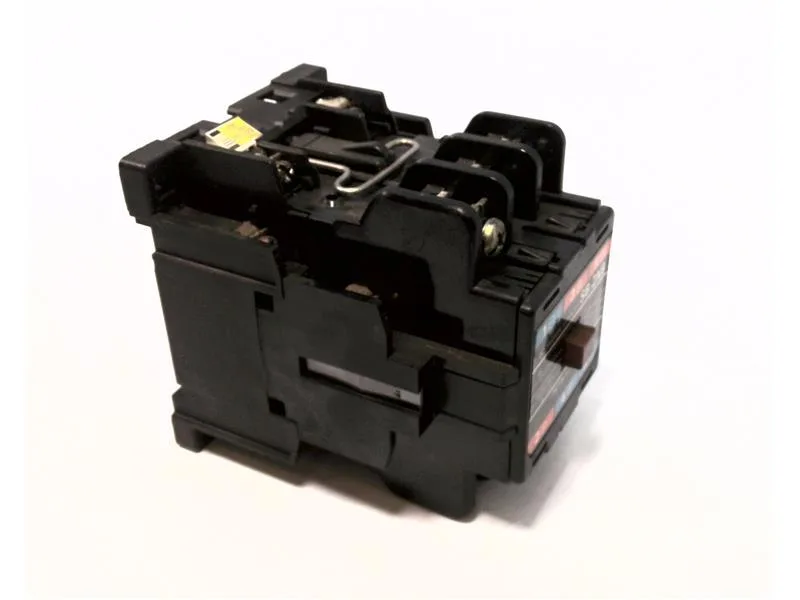 Fuji Electric SB-2NBSB-1222 — Contactors (image 2)