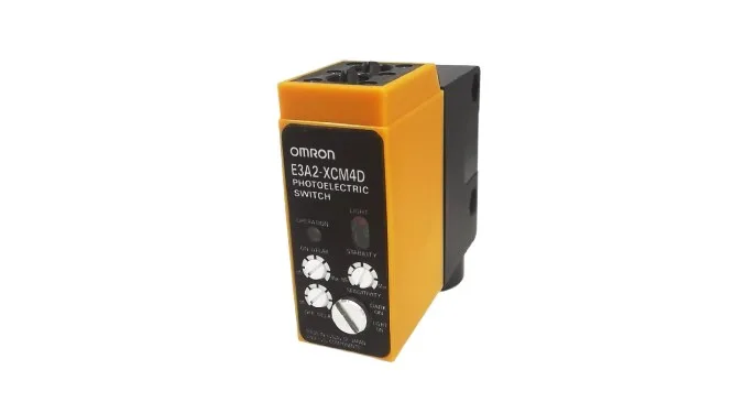 Omron E3A2-XCM4D — Photoelectric Sensors (image 3)