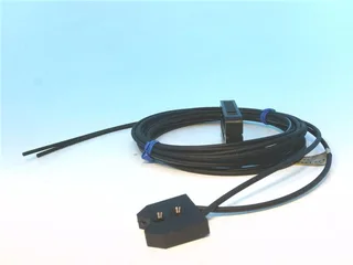 Omron E32-L25A — Photoelectric Sensors (image 4)