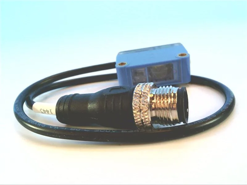 SICK LUTM-UP81162P — Photoelectric Sensors (image 2)