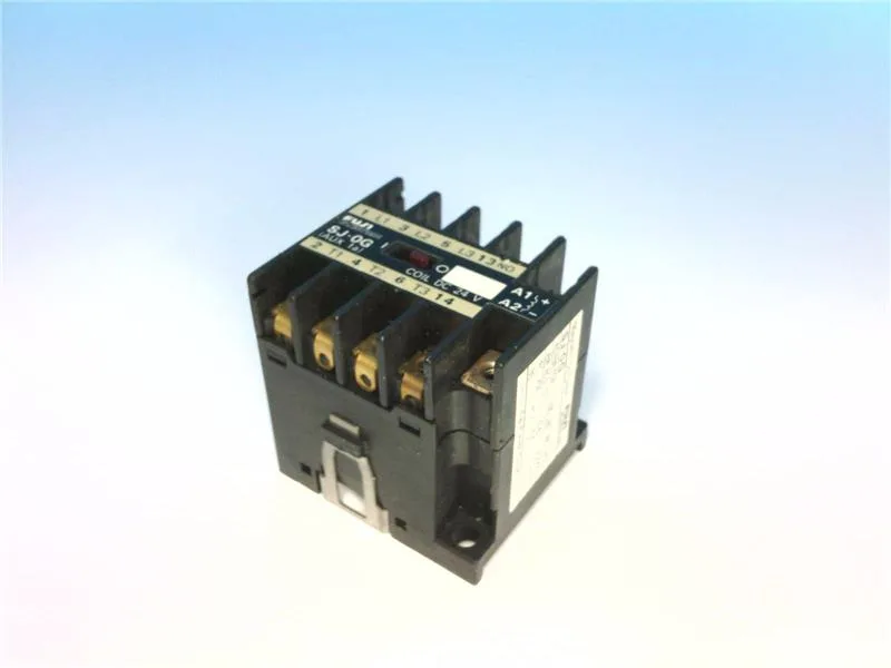 Fuji Electric SJ-0G DC24V 1A — Contactors (image 4)