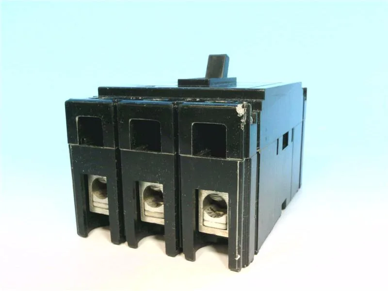 Mitsubishi Electric NF-SF3100 — Molded Case Circuit Breakers (MCCB) (image 2)