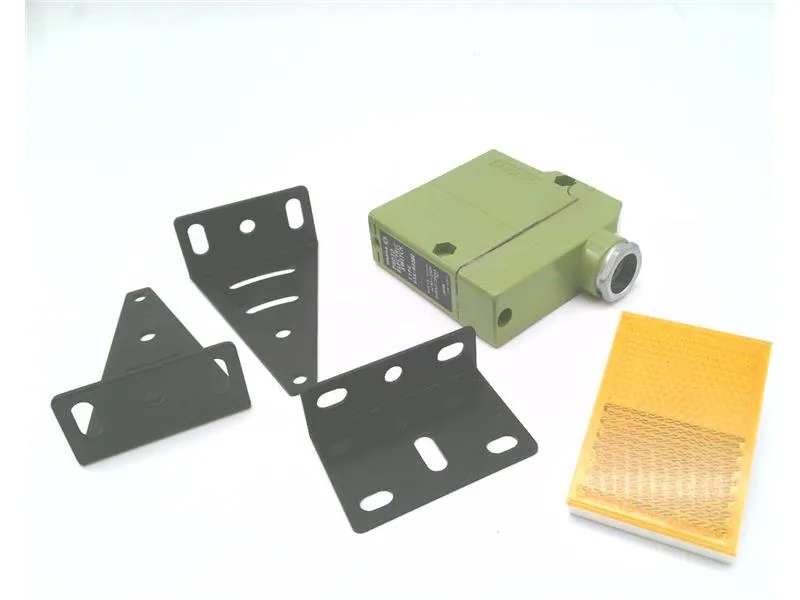 Omron E3A-R3Z2 — Photoelectric Sensors (image 3)