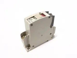 Fuji Electric CP31FM/0.5W — Miniature Circuit Breakers (MCB) (image 4)