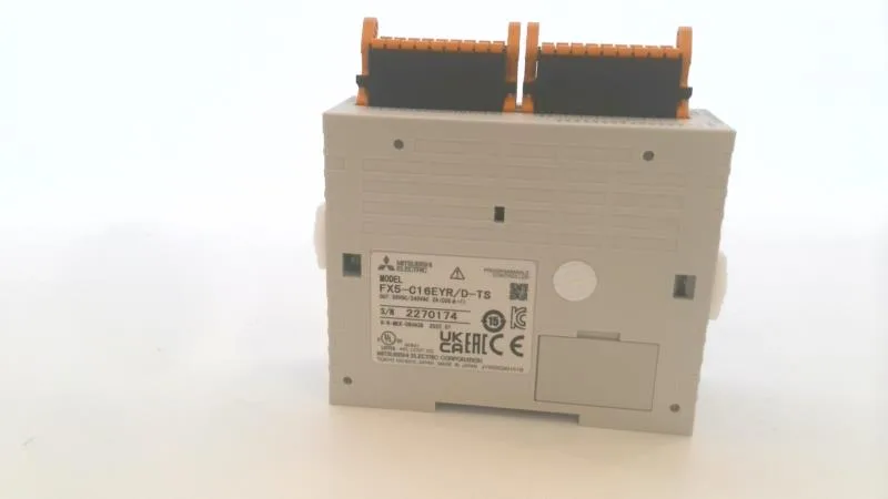 Mitsubishi Electric FX5-C16EYR/D-TS — PLCs (Programmable Logic Controllers)