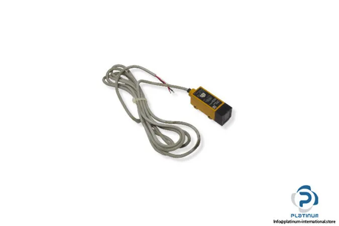 Omron E3S-R2E4 — Photoelectric Sensors (image 4)