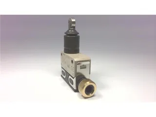 Omron D4E1D20N — Limit Switches (image 4)