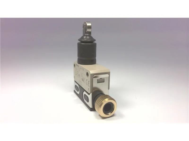 Omron D4E1D20N — Limit Switches (image 4)