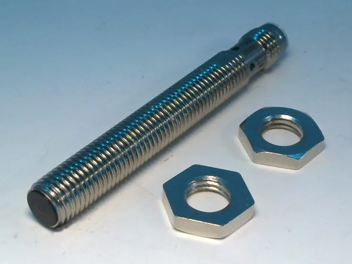 Omron E2A-S08LS02-M5-B2 — Proximity Sensors (image 2)