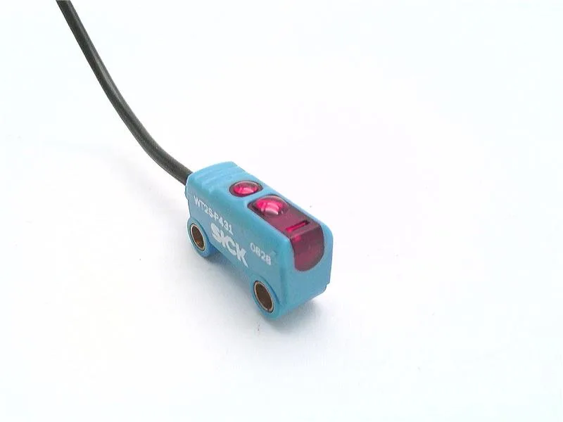 SICK WT2S-P431 — Photoelectric Sensors