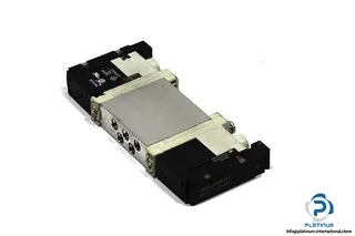 Festo VUVG-B10A-B52-ZT-F-1P3 — Solenoid & Directional Valves (image 4)