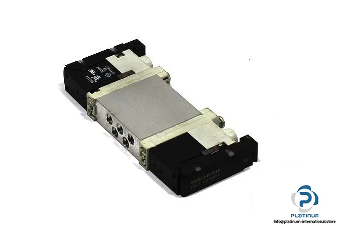 Festo VUVG-B10A-B52-ZT-F-1P3 — Solenoid & Directional Valves (image 4)