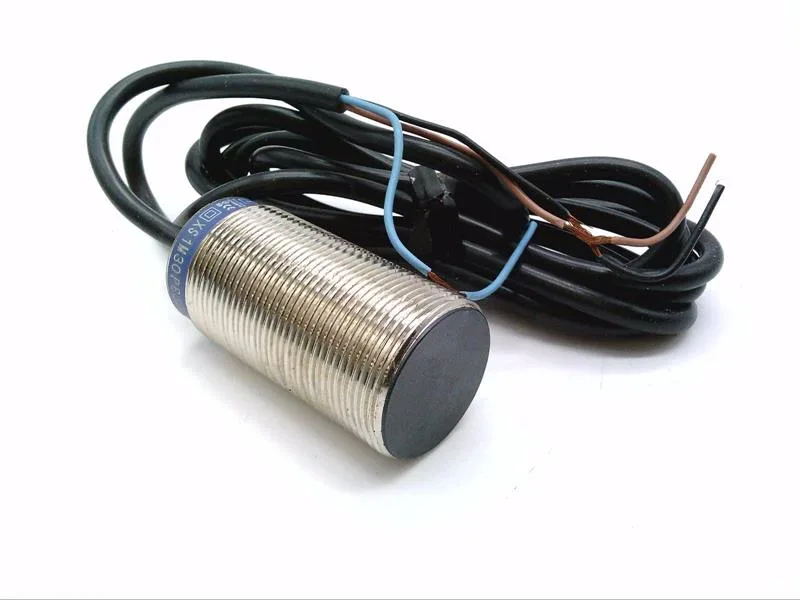 Schneider Electric XS1-M30PB370 — Proximity Sensors