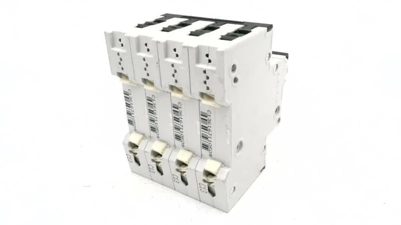 Siemens 5SY6613-7 — 4-Pole MCB (DIN Rail) (image 2)