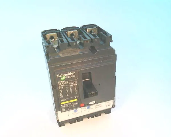 Schneider Electric LV431100 (image 2)
